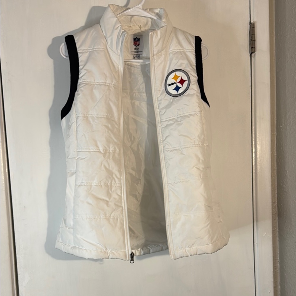NFL Team Logo White Puffer Steelers Vest